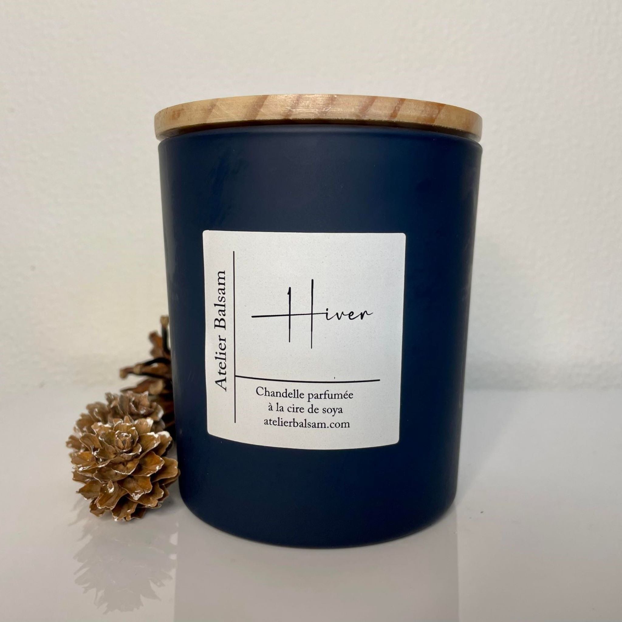 Hiver, bougie artisanale parfumée