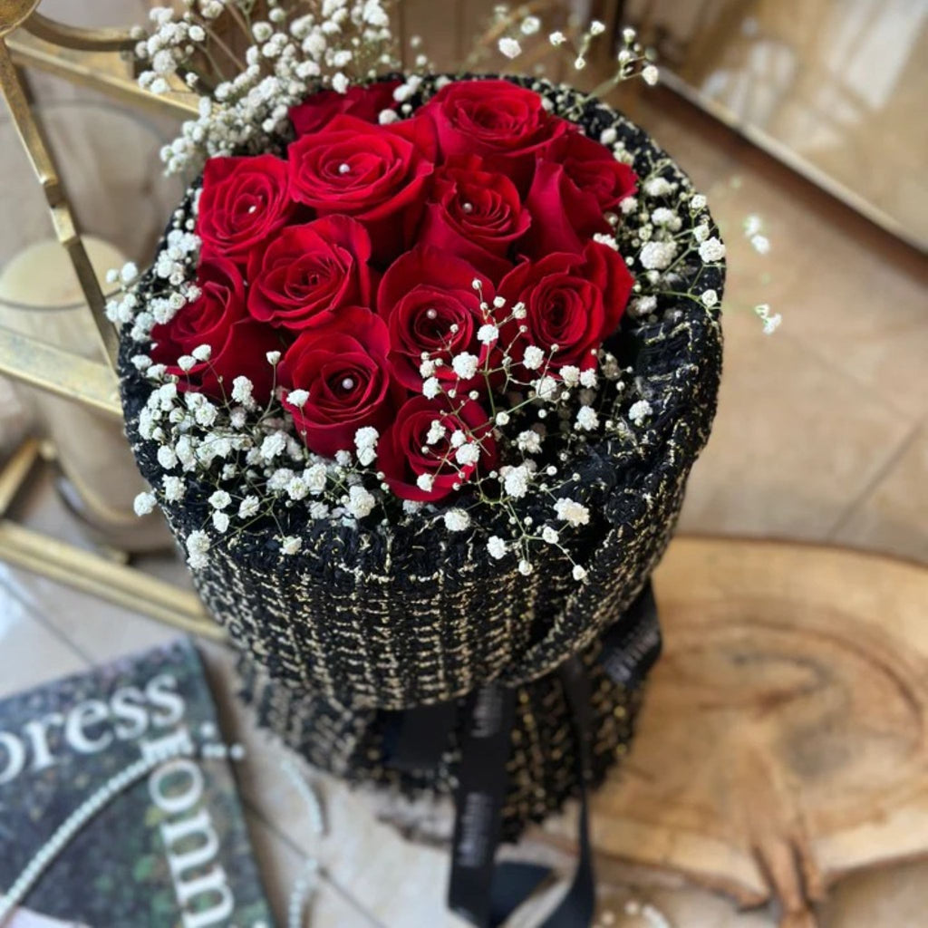 Bouquet de roses rouges Moulin rouge